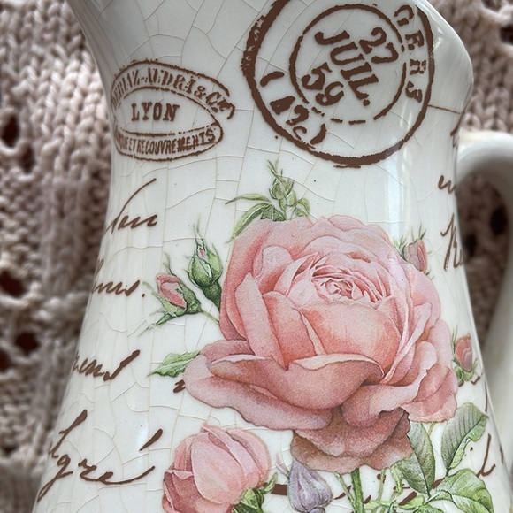 Teleflora Gift French Country Rose Pitcher Vase. Vintage in Good Condition. - Picture 6 of 12